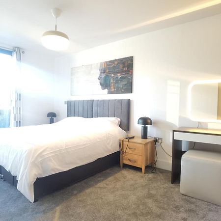 Celaka Birmingham Central Apartment, Free Indoor Parking Exterior photo